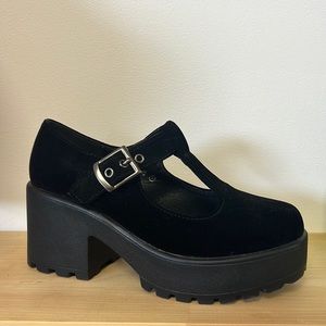 Womens koi footwear velvet chunk